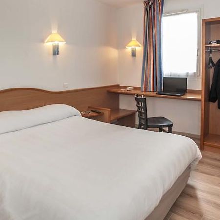 Brit Hotel Essentiel Cahors Nord Oda fotoğraf